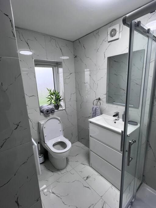 Harmony Home Lindley Huddersfield Esterno foto
