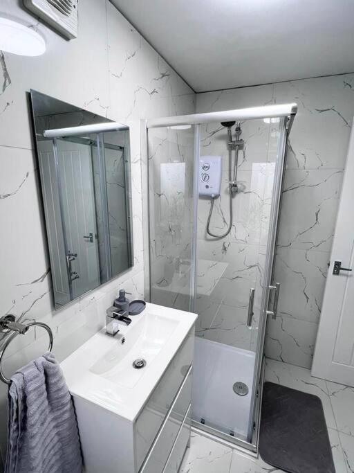 Harmony Home Lindley Huddersfield Esterno foto